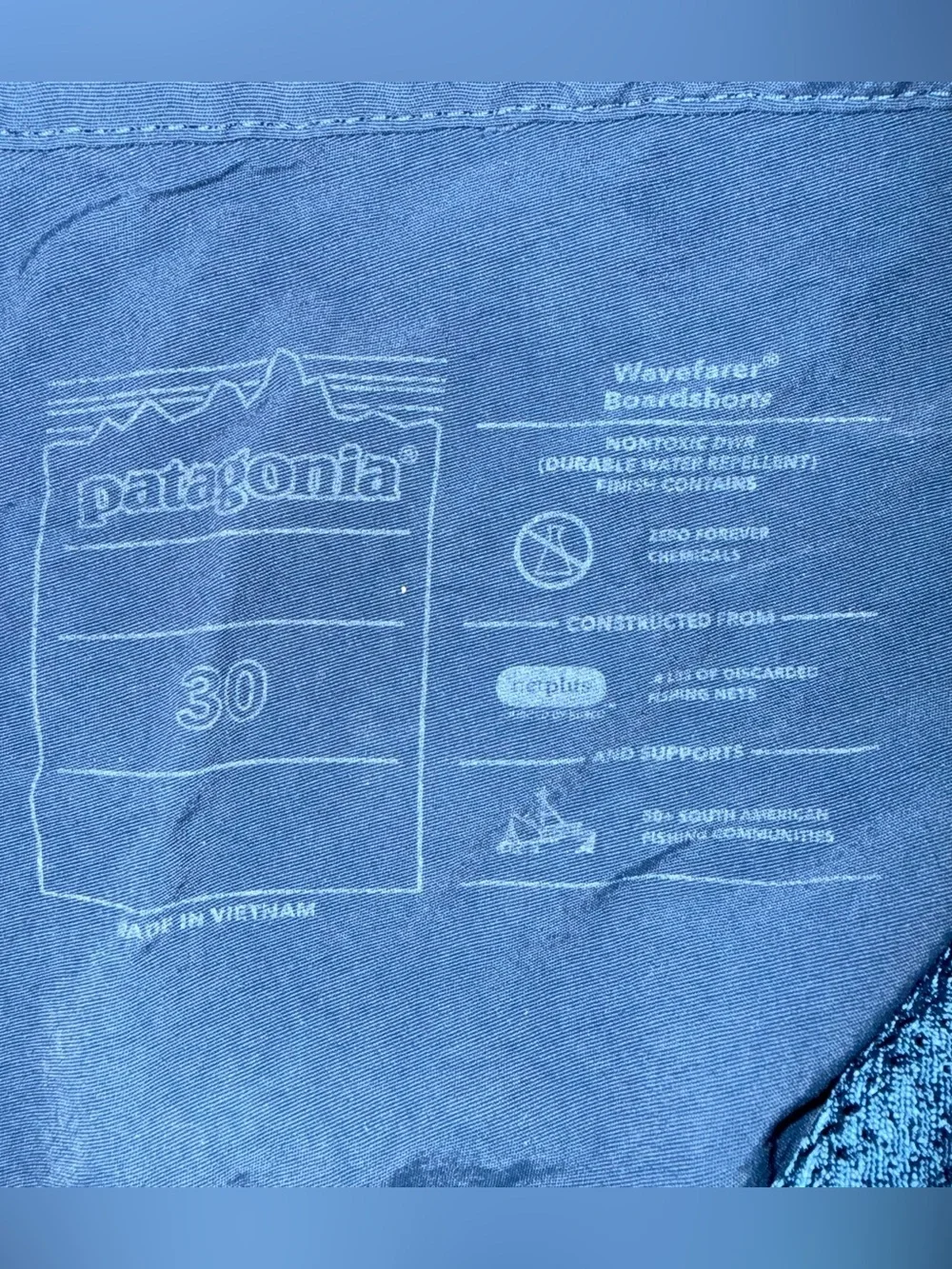 Patagonia Men's Dark Navy Drawstring Wavefarer Boardshorts